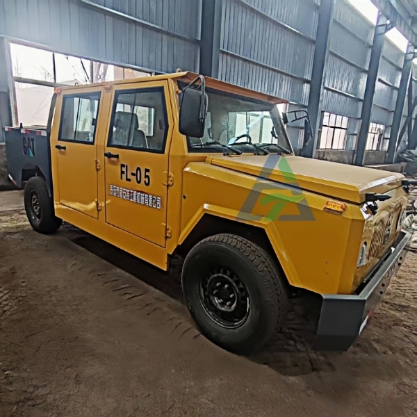 地下無軌物料運(yùn)輸車